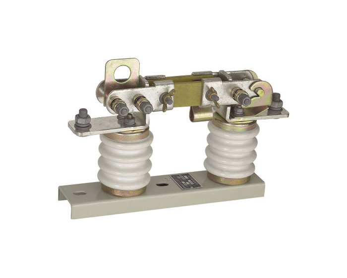 JDW系列低壓戶(hù)外熔斷器式隔離開(kāi)關(guān)