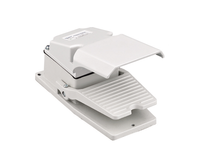 YBLT-3、YBLT-4系列腳踏開(kāi)關(guān)